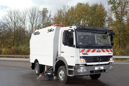 SWEEPERS  FROM 3 TO 12 CUBIC M
